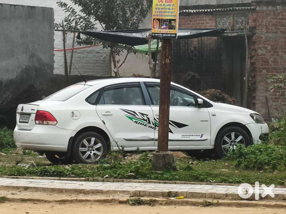 Volkswagen Vento 2012 Petrol Well Maintained