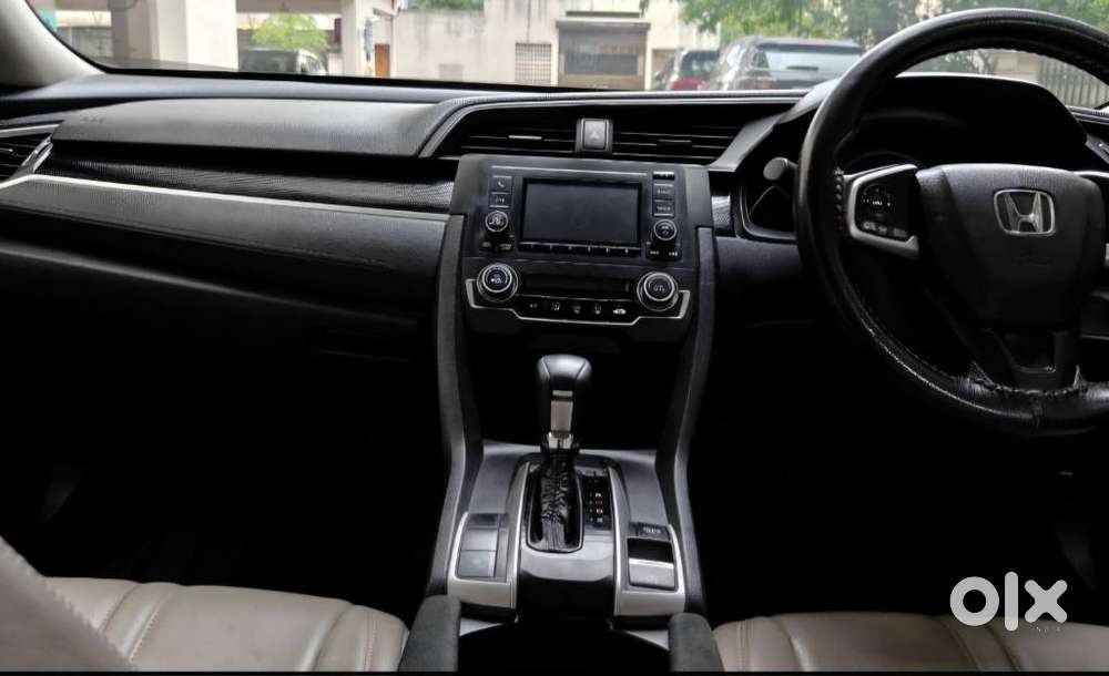 Honda Civic 1.8 V At, 2019, Petrol