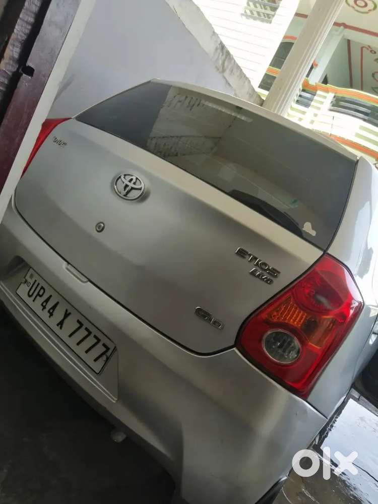 Toyota Etios Liva 2012 Diesel 109711 Km Driven