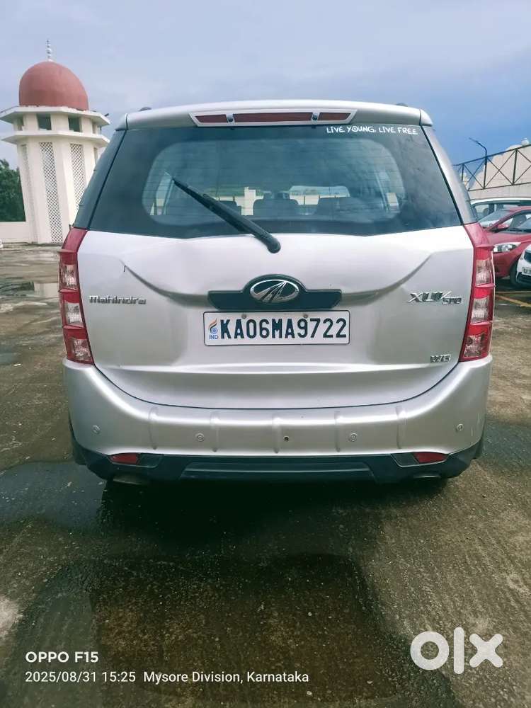 Mahindra Xuv500 W8 Full Topand