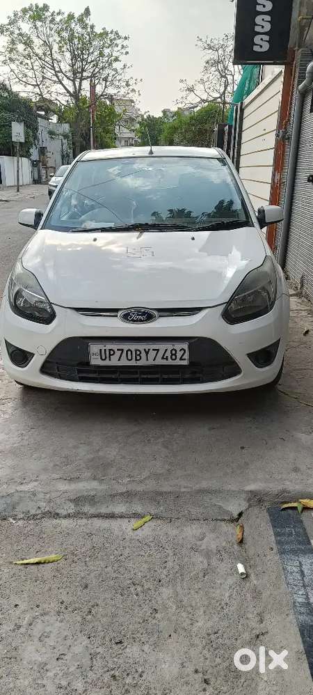 Ford Figo Petrol