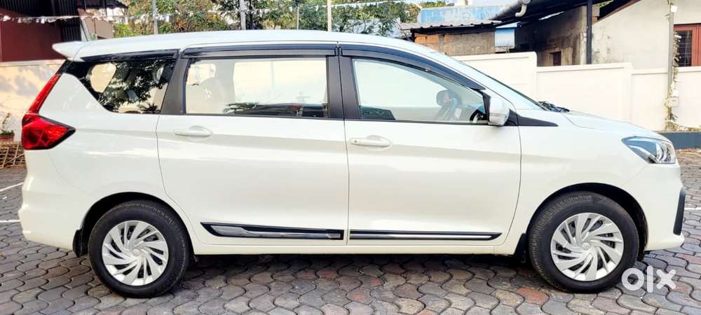Maruti Suzuki Ertiga 1.5 Vxi, 2024, Petrol