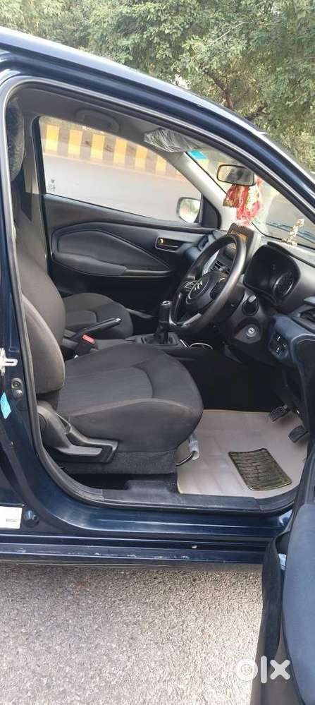 Maruti Suzuki Baleno 1.2 Delta Shvs, 2024, Petrol