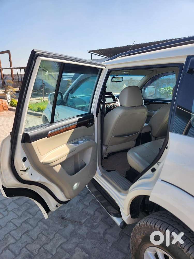 Mitsubishi Pajero Sport 2017 Diesel 85000 Km Driven