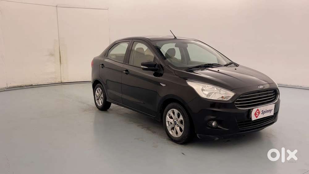 Ford Figo Aspire Titanium, 2016, Petrol