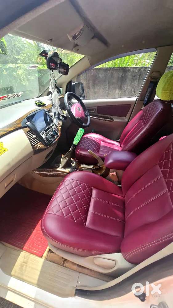 Toyota Innova 2.5 2012