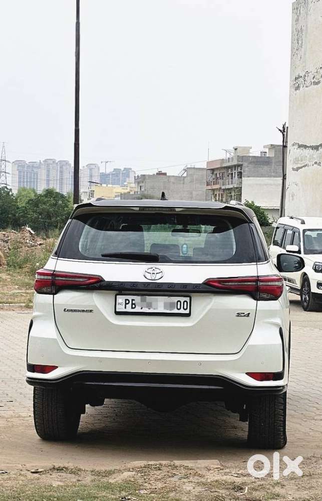 Toyota Fortuner Legender 4x4 At 2.8, 2022, Diesel