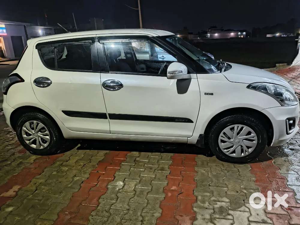 Maruti Suzuki Swift 2016 Diesel 87300 Km Driven
