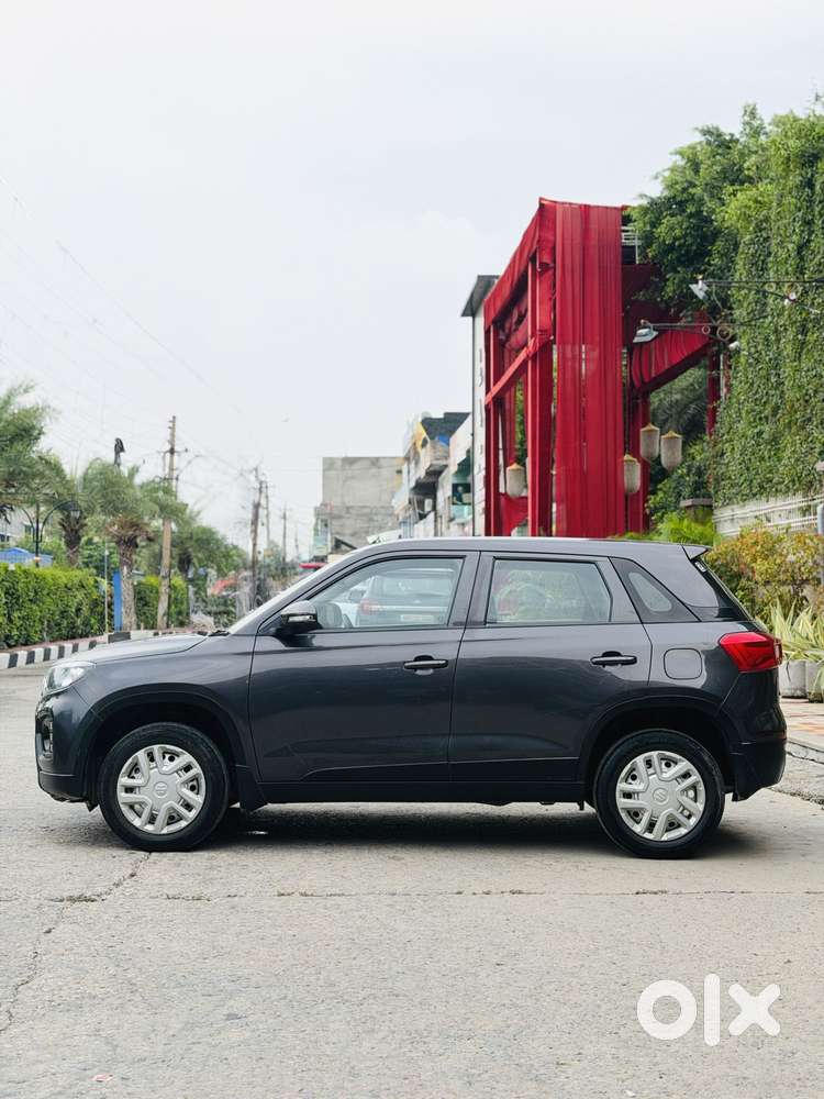 Maruti Suzuki Brezza 1.5 Lxi Smart Hybrid, 2021, Petrol