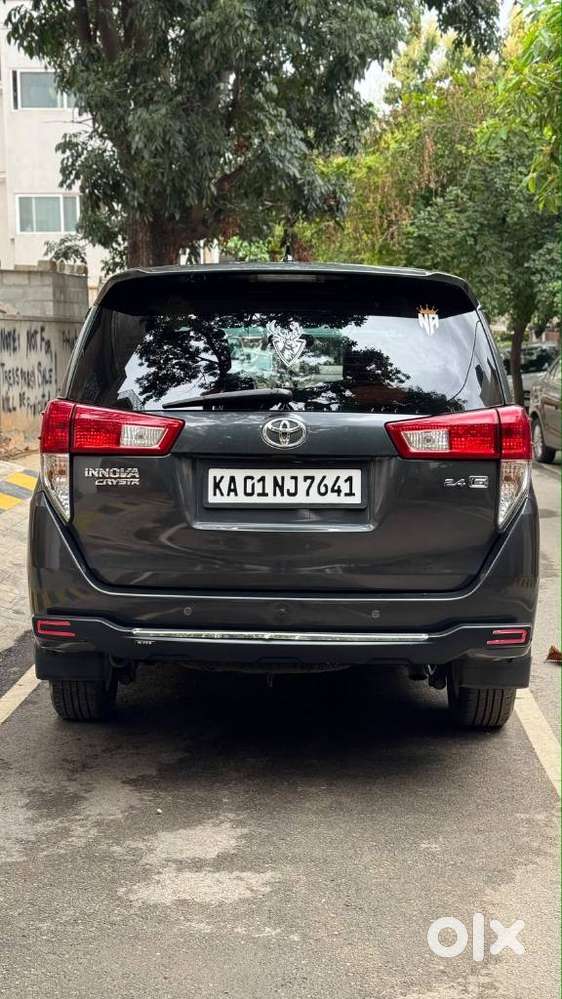 Toyota Innova Crysta 2.4 G Mt, 2016, Diesel