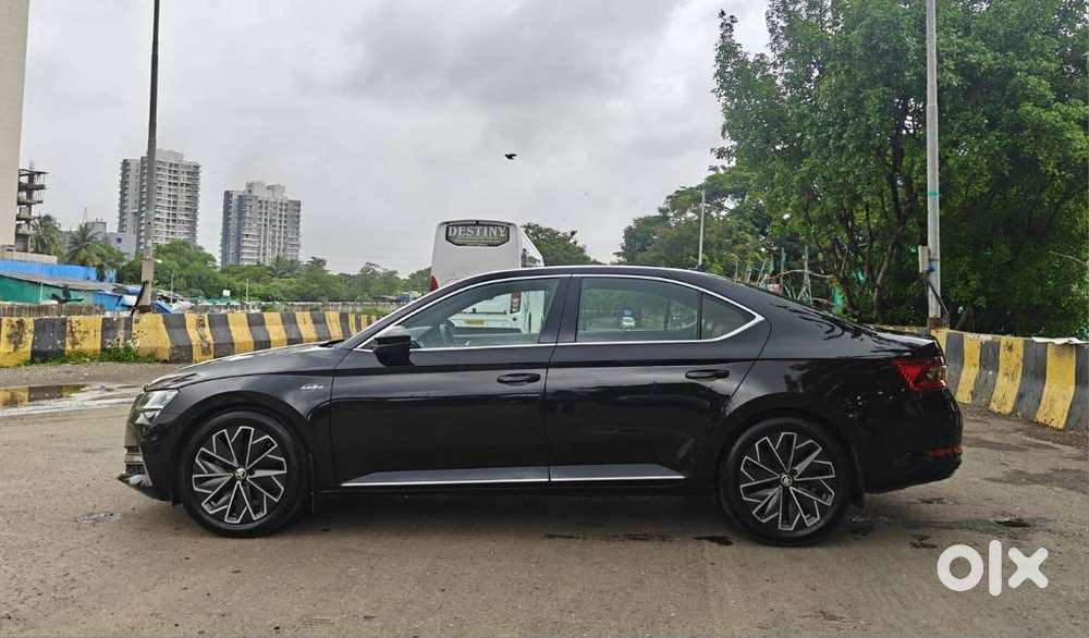 Skoda Superb 2.0 L&k Tsi At, 2024, Petrol