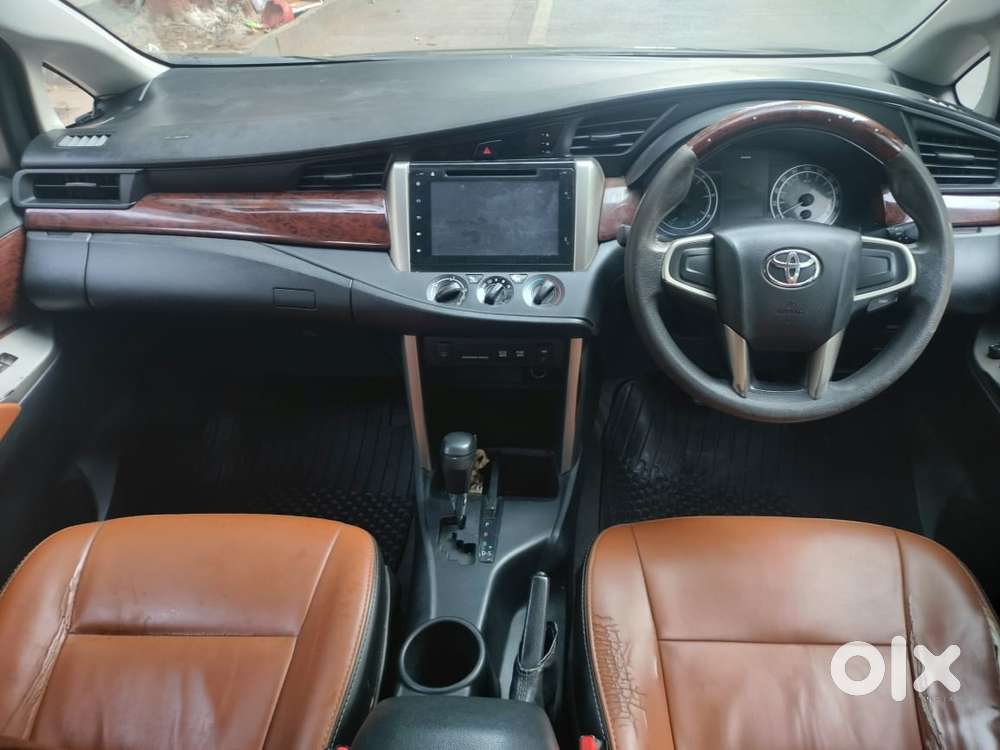 Toyota Innova Crysta 2.8 Gx At 8s, 2016, Diesel
