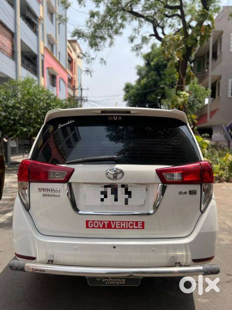 Toyota Innova Crysta 2.4 G Mt, 2017, Diesel