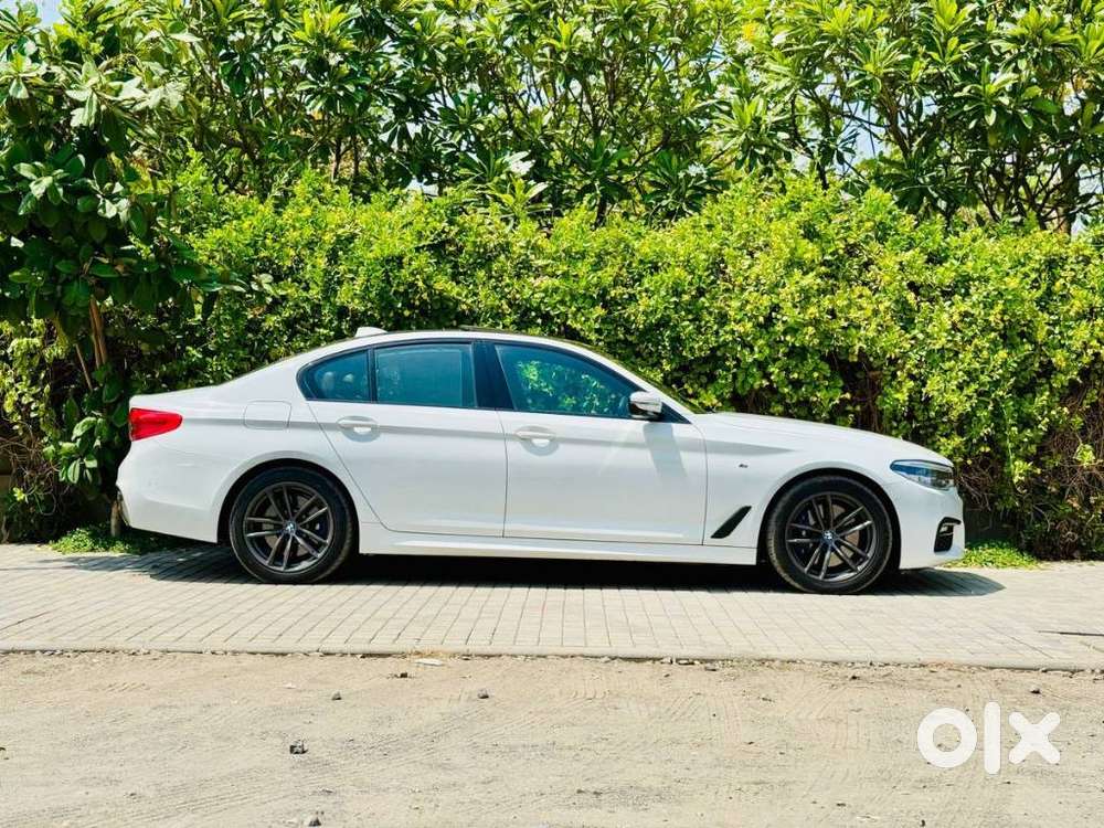 Bmw 3 Series 330i, 2022, Petrol