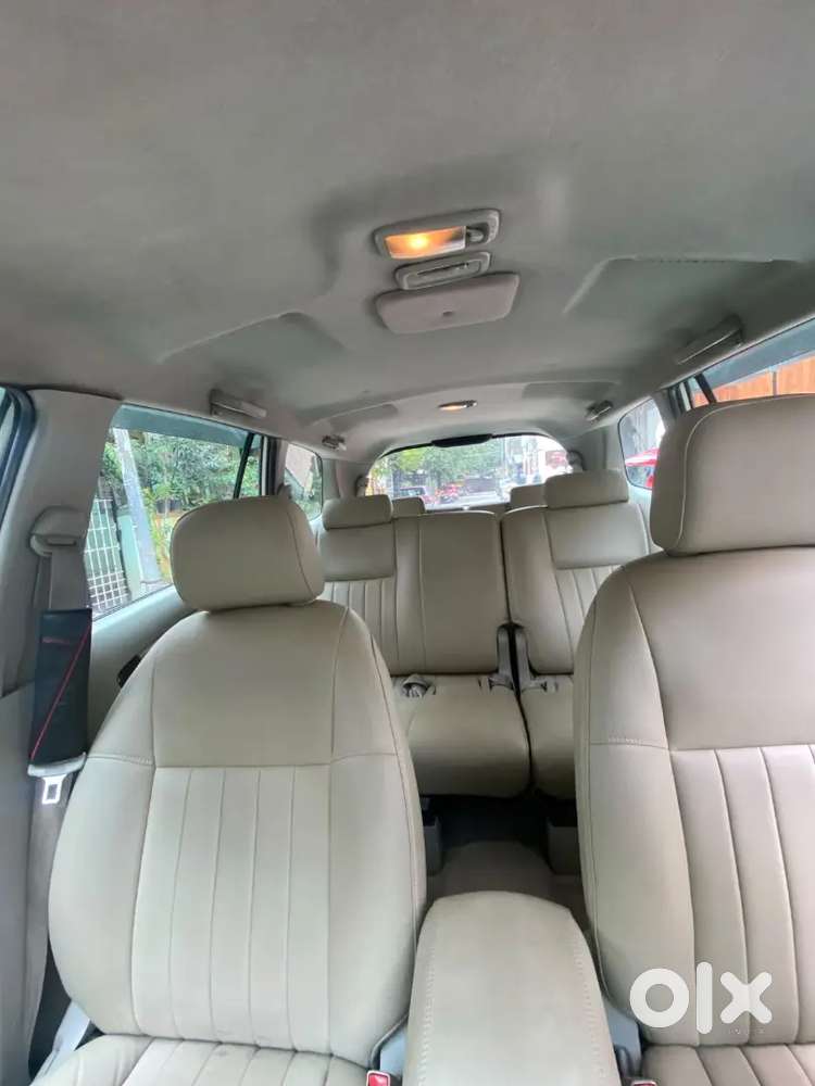 Toyota Innova 2.0 Vx 2013
