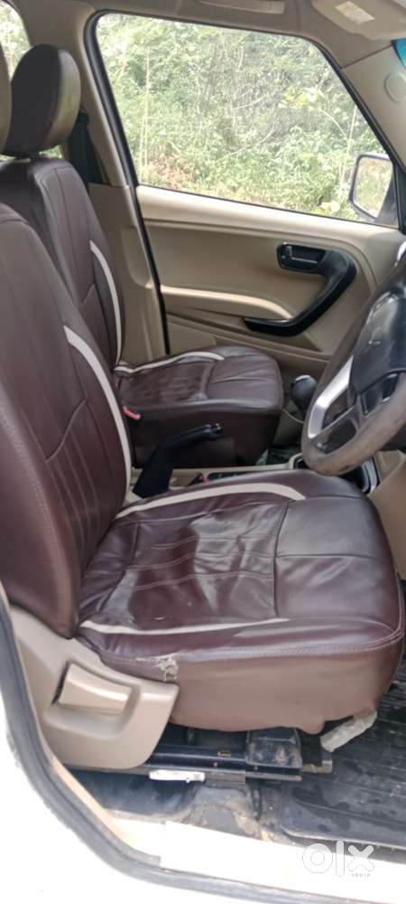 Mahindra Bolero Neo N8, 2023, Diesel