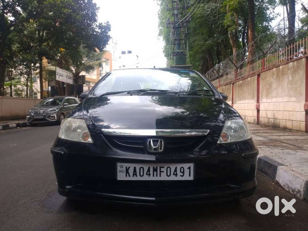 Honda City 2004 Petrol Well Maintained