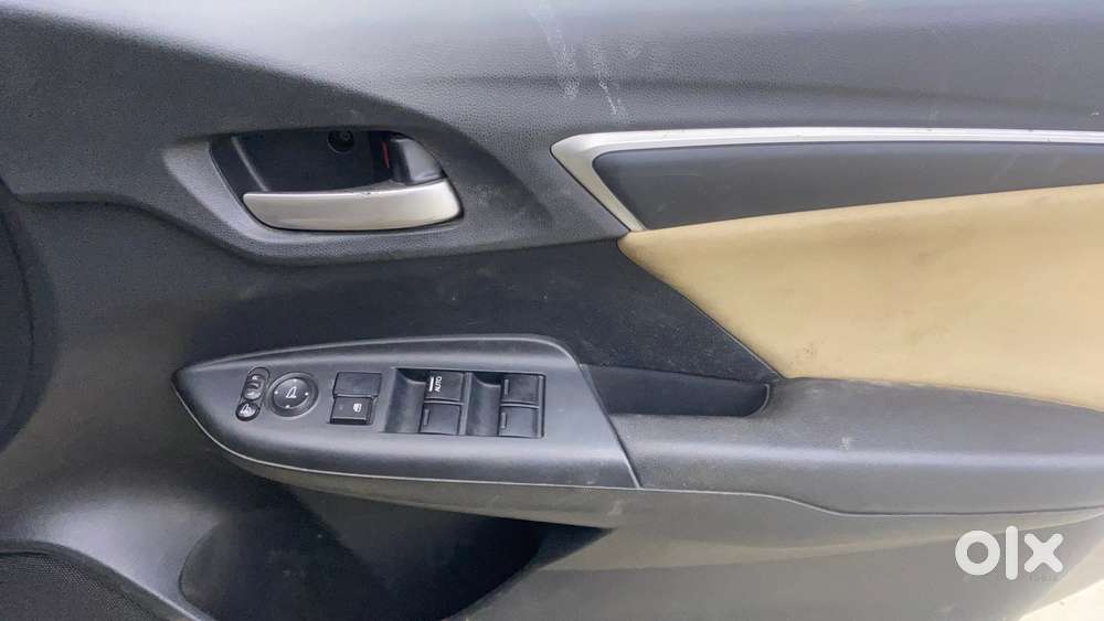 Honda Jazz 1.2 V At I Vtec, 2016, Petrol