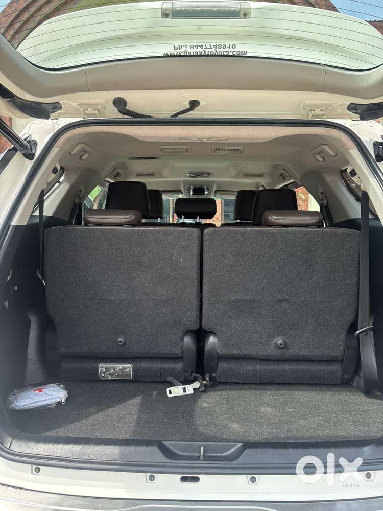 Toyota Fortuner 4x2 At 2.7 Petrol, 2020, Petrol