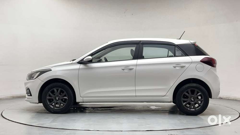 Hyundai Elite I20 Sportz Plus, 2020, Petrol