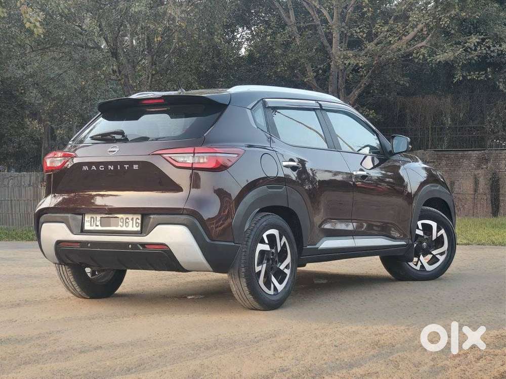 Nissan Magnite 1.0 Xv Dual Tone, 2022, Petrol