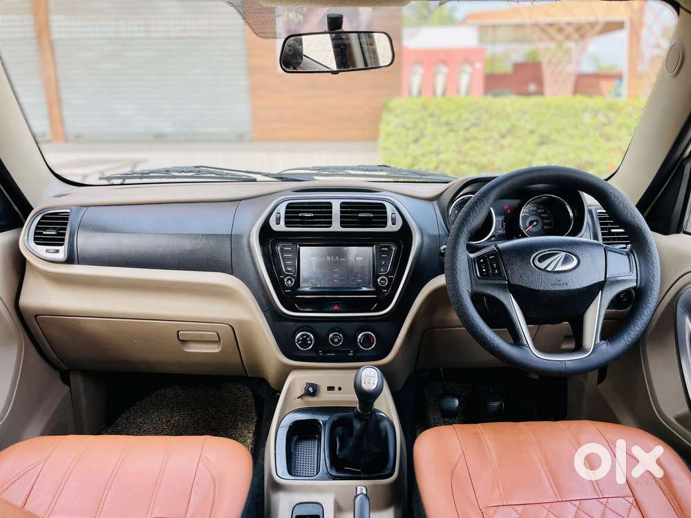 Mahindra Tuv 300 T10, 2019, Diesel