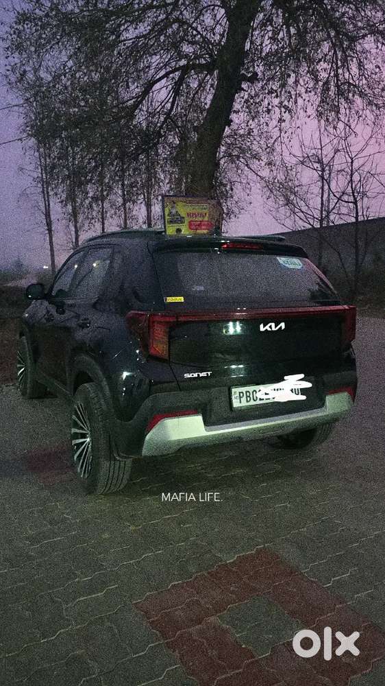 Kia Sonet 2024 Petrol Showroom Condition
