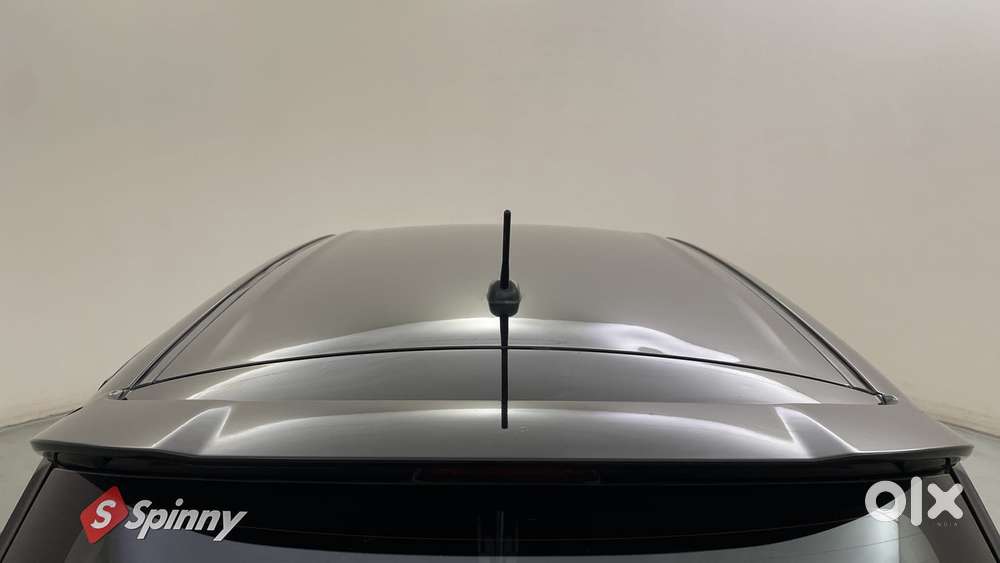Maruti Suzuki Swift Zxi Plus Amt Dual Tone, 2022, Petrol