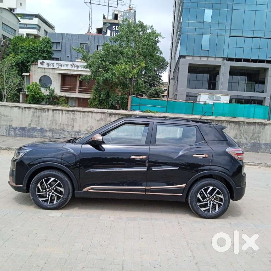 Mahindra Xuv400 Ev El Fast Charger, 2023, Electric