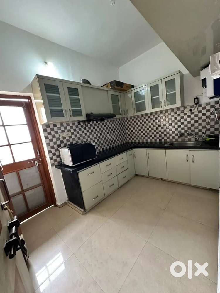 2bhk furnished flat for rent family and bachelor at avanti vihar