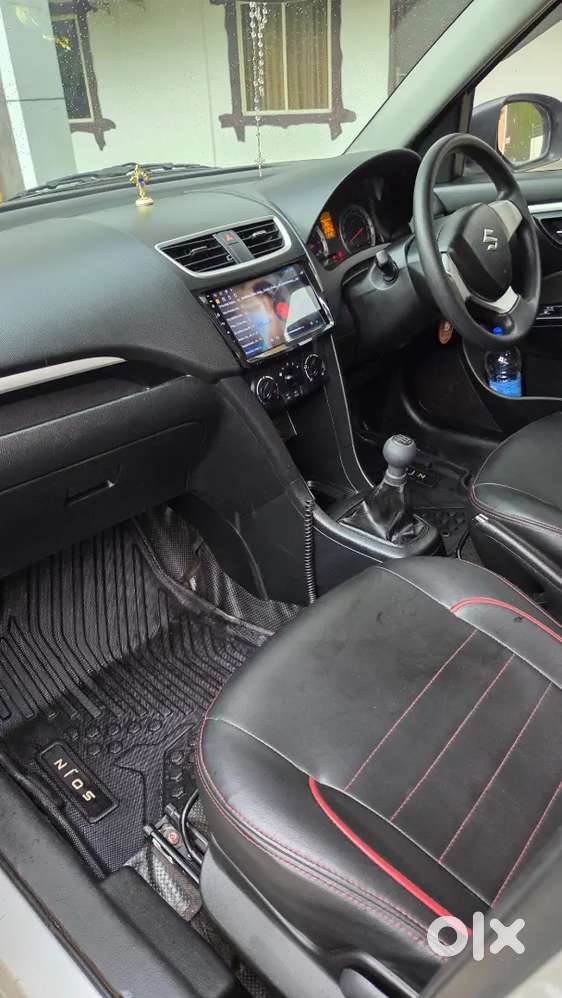 Show Room Service Good Condition Vechile