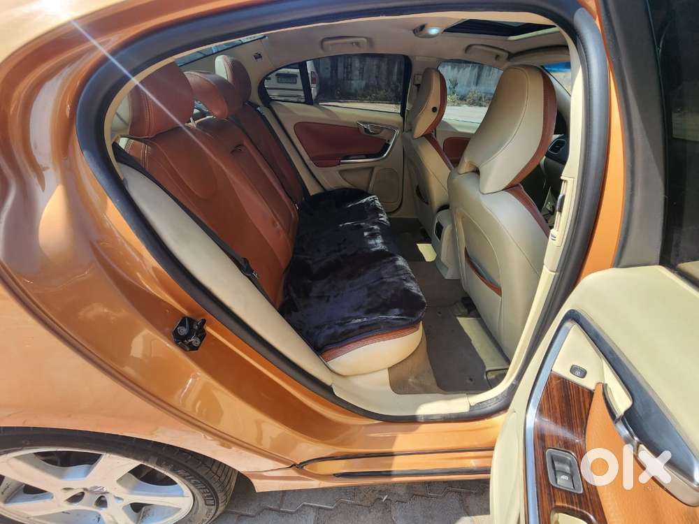 Volvo S60 2013-2015 D5 Summum, 2015, Diesel