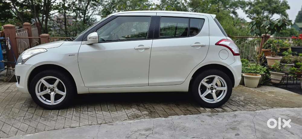 Maruti Suzuki Swift Petrol 2014