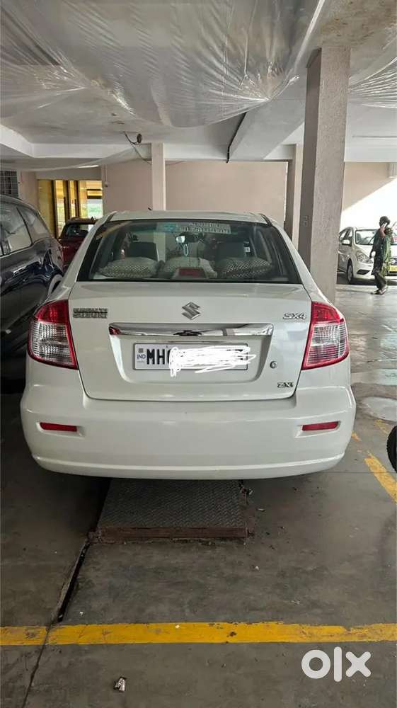 Maruti Suzuki Sx4 2011