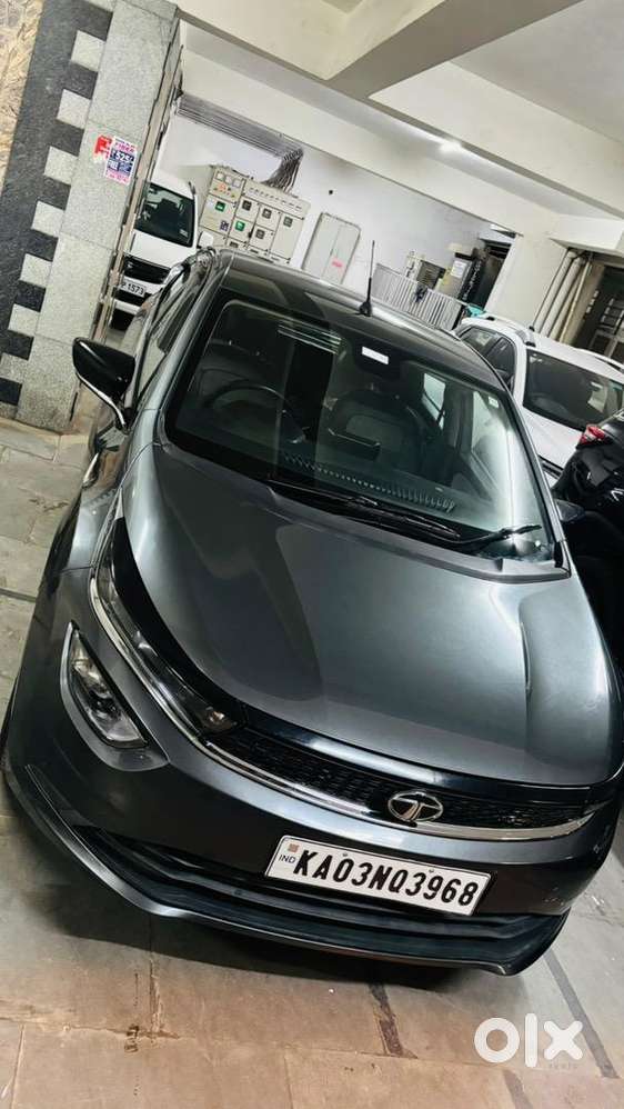 Tata Altroz 2023 Petrol Automatic