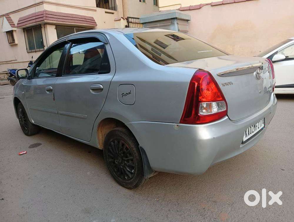 Toyota Etios 2010-2012 G, 2011, Petrol