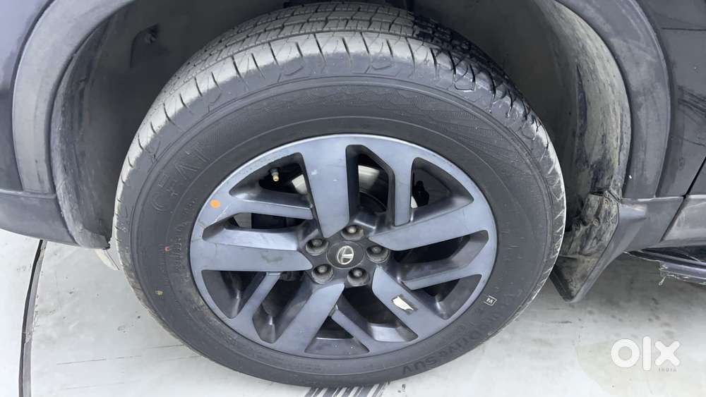 Tata Harrier Xz Plus Dark Edition, 2022, Diesel