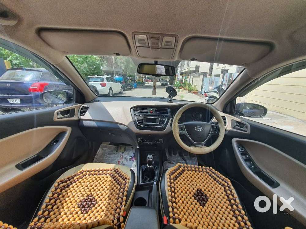 Hyundai Elite I20 Sportz (o) 1.2, 2014, Petrol