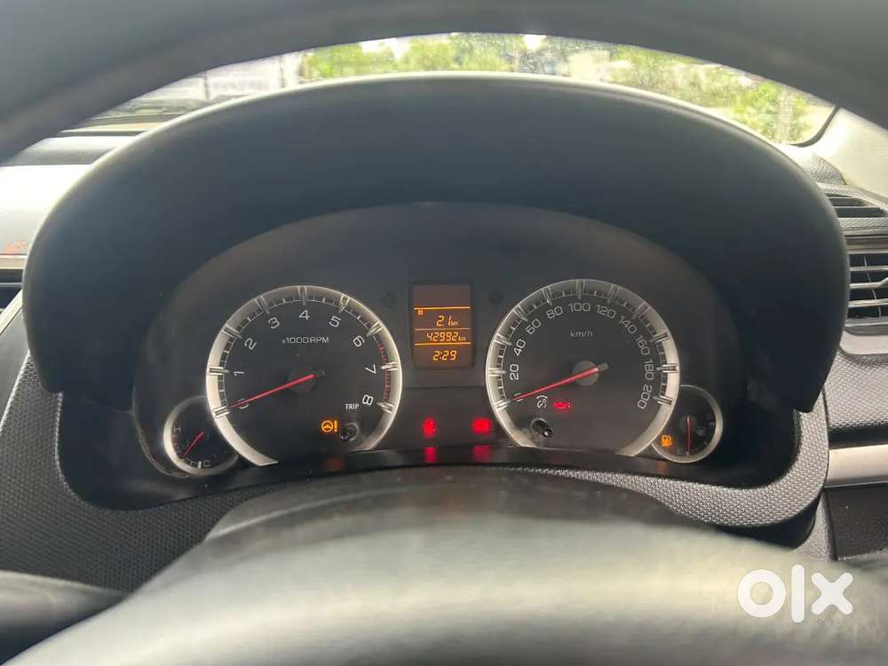 Maruti Suzuki Swift 2012 Petrol
