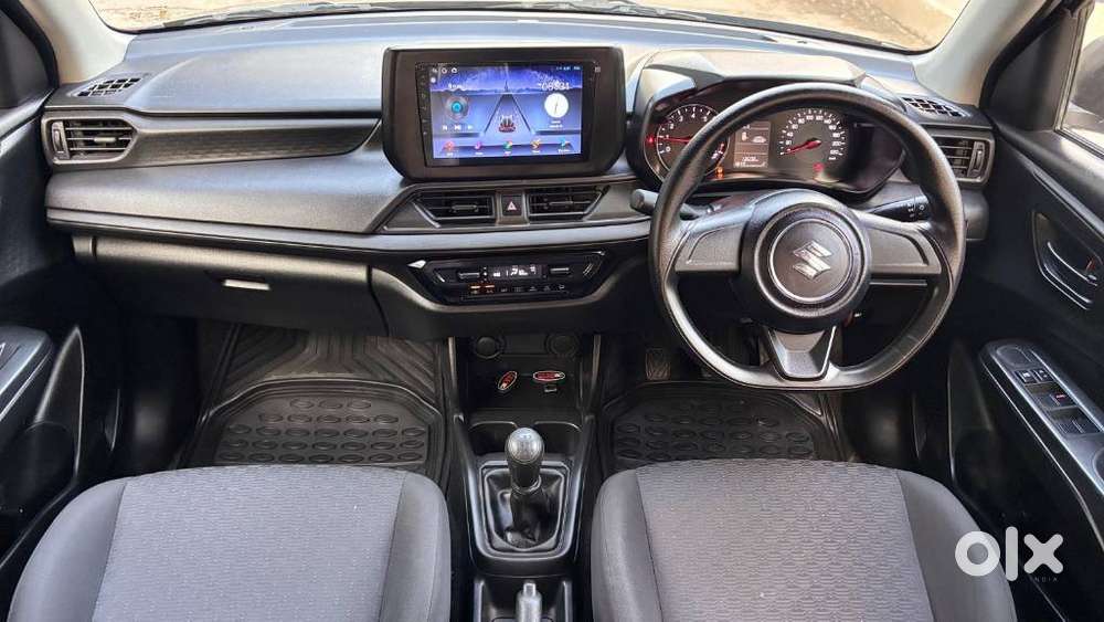 Maruti Suzuki Swift, 2025, Petrol