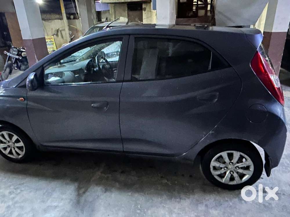 Hyundai Eon 2011 Petrol 120000 Km Driven