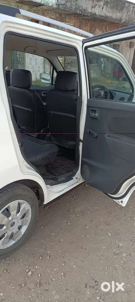 Maruti Suzuki Wagon R 2010 Cng & Hybrids 75000 Km Driven