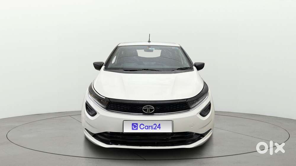 Tata Altroz 1.2 Xe, 2021, Petrol