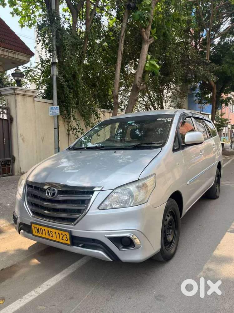 Toyota Innova 2.5 G (diesel) 8 Seater, 2012, Diesel