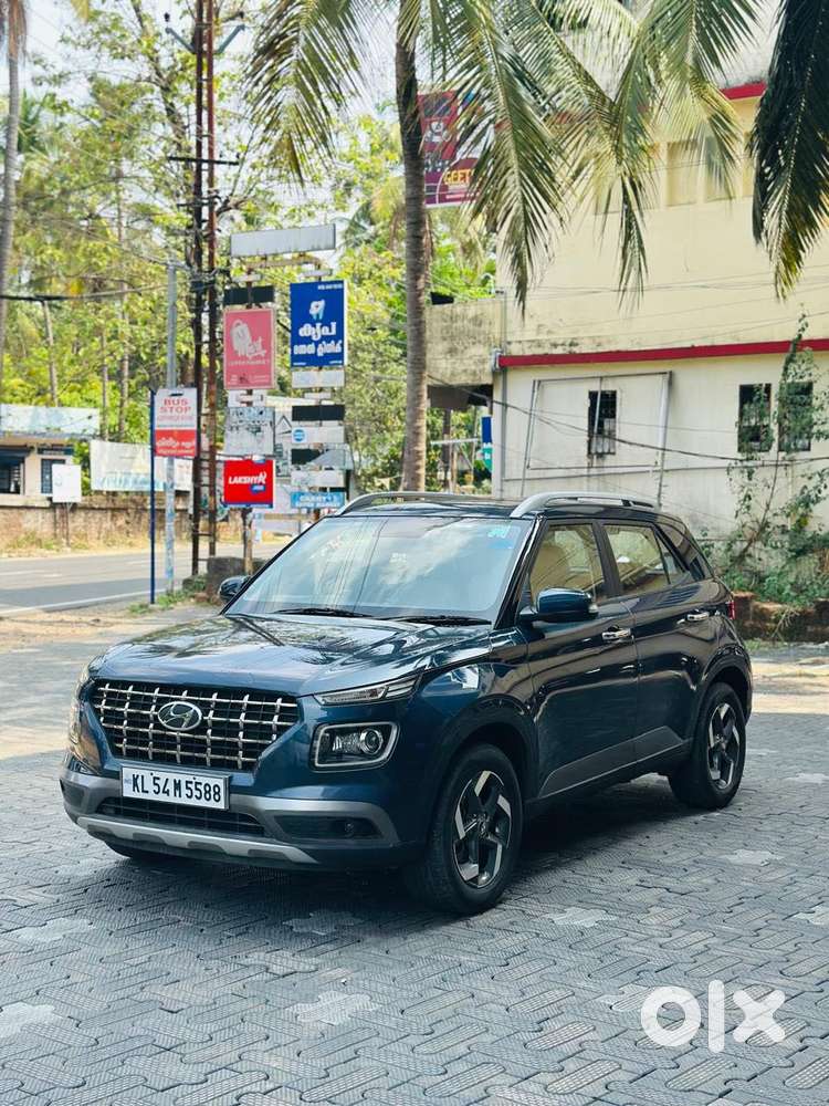 Hyundai Venue Sx Plus Turbo Dct, 2020, Petrol