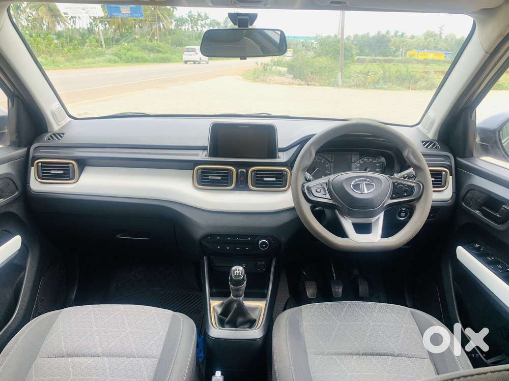 Tata Punch Camo Accomplished Mt, 2022, Petrol
