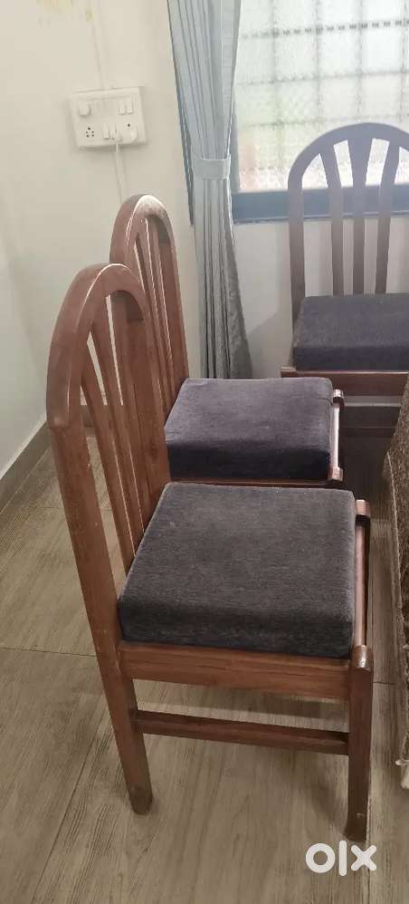 Dining Table 6 seater