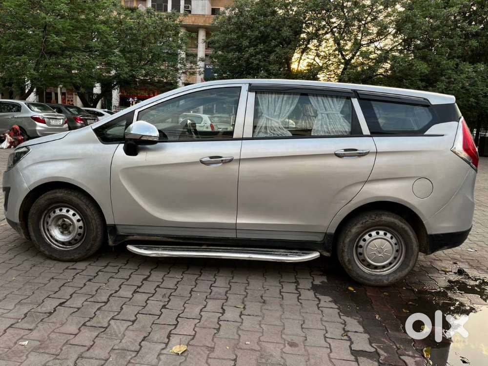 Mahindra Marazzo M2, 2019, Diesel