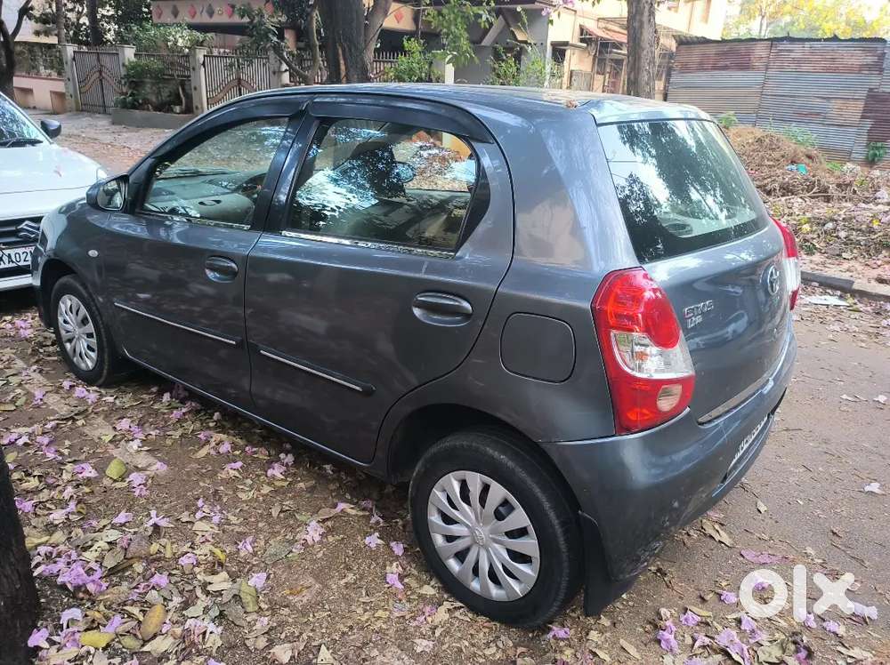 Toyota Liva Gd Diesel 2013 1st Owner