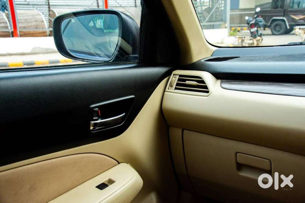 Maruti Suzuki Dzire 1.2 Vxi Amt, 2021, Petrol